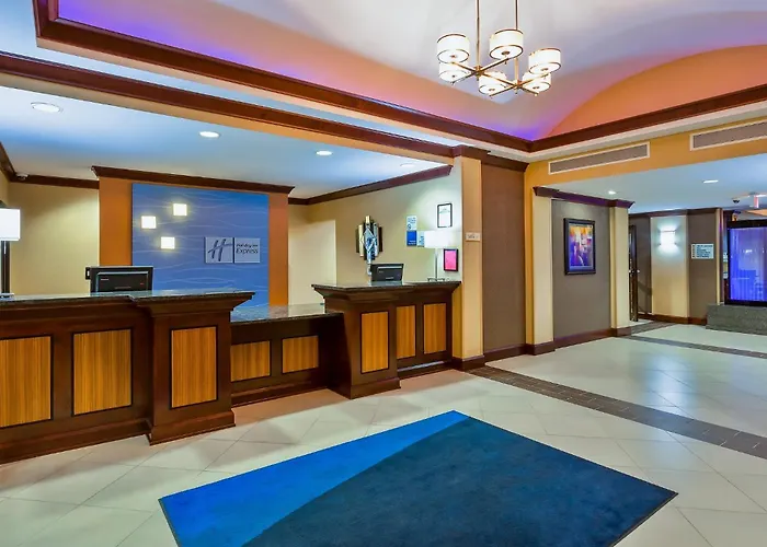 Holiday Inn Express Hotel & Suites Salina By Ihg